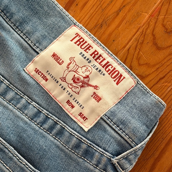 True Religion Jeans Men's 36x34 Geno Relaxed Slim Fit Light Wash DenimSize 36x34 - Picture 8 of 9